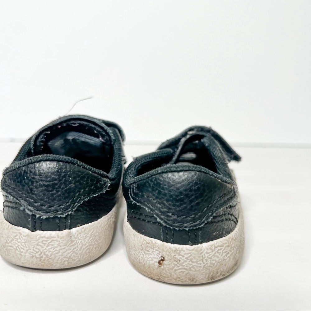 Converse Black Leather Velcro Sneakers Size 4 Toddler - Picture 3 of 5
